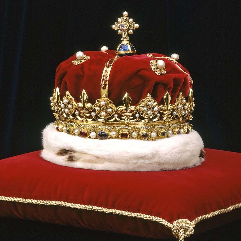 Crown with bonnet on a cushion, part of the Honours of Scotland