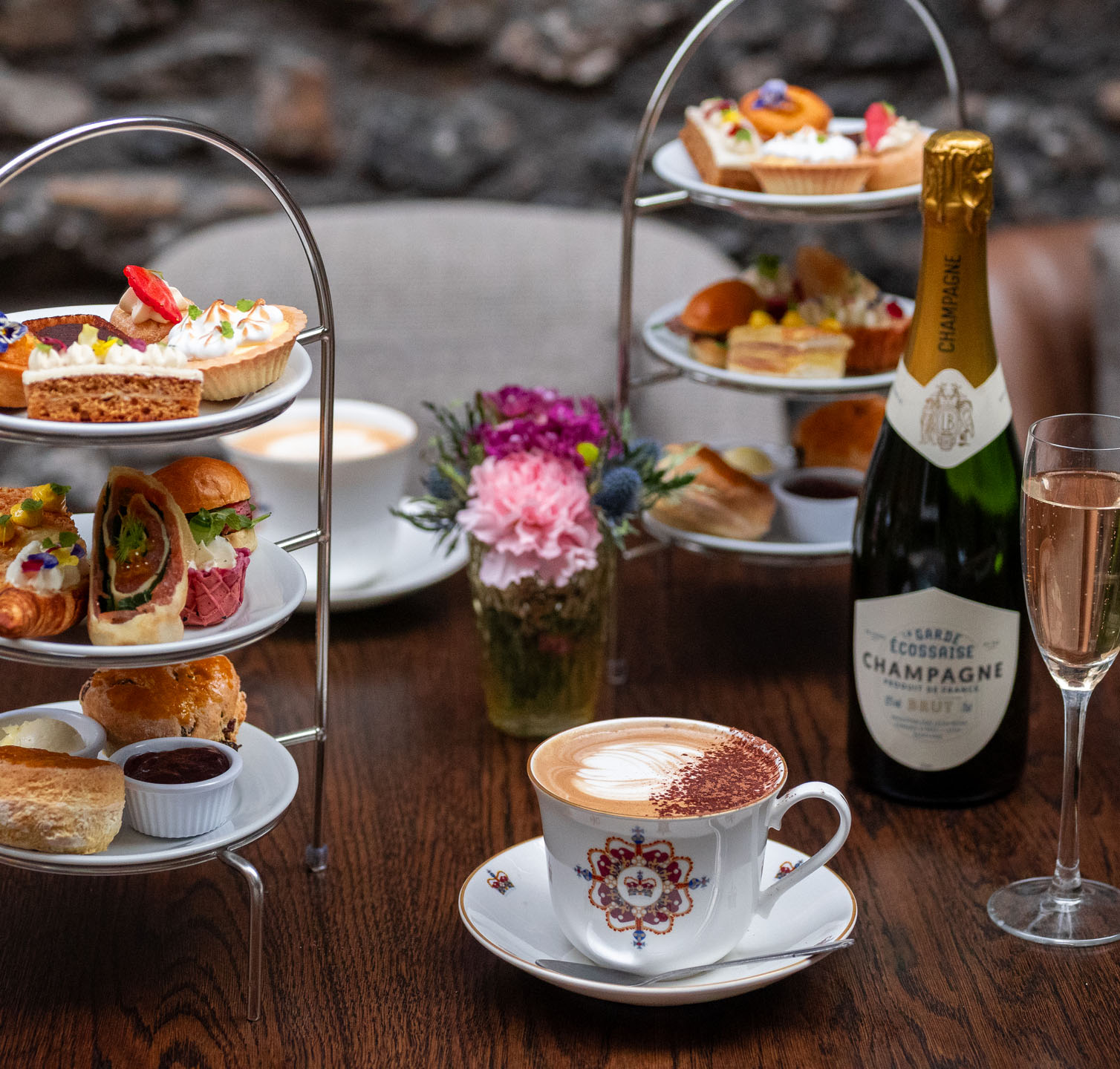 Official Edinburgh Castle Website